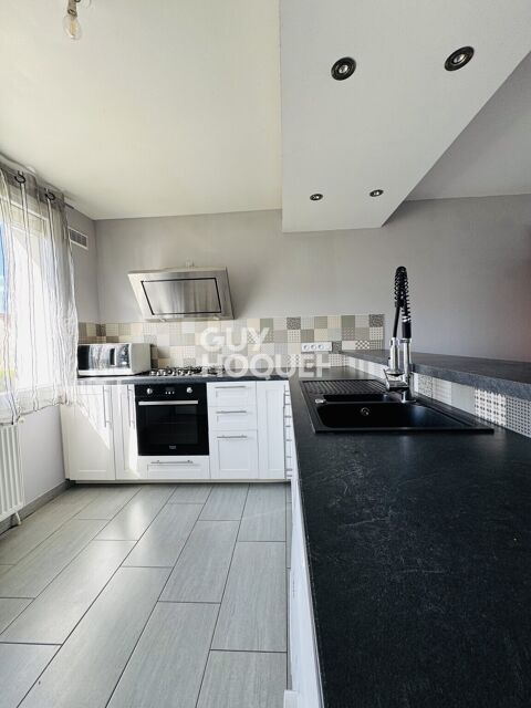   maison Maison - 5 pièce(s) - 90 m²