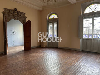  Maison à vendre 15 + pièces 800 m²