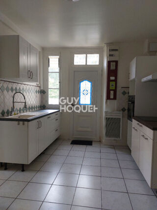  Appartement à louer 3 pièces 60 m²