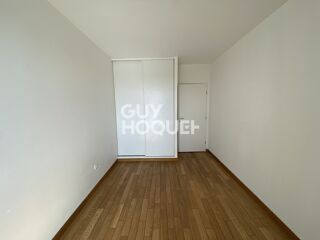  Appartement à louer 3 pièces 95 m²