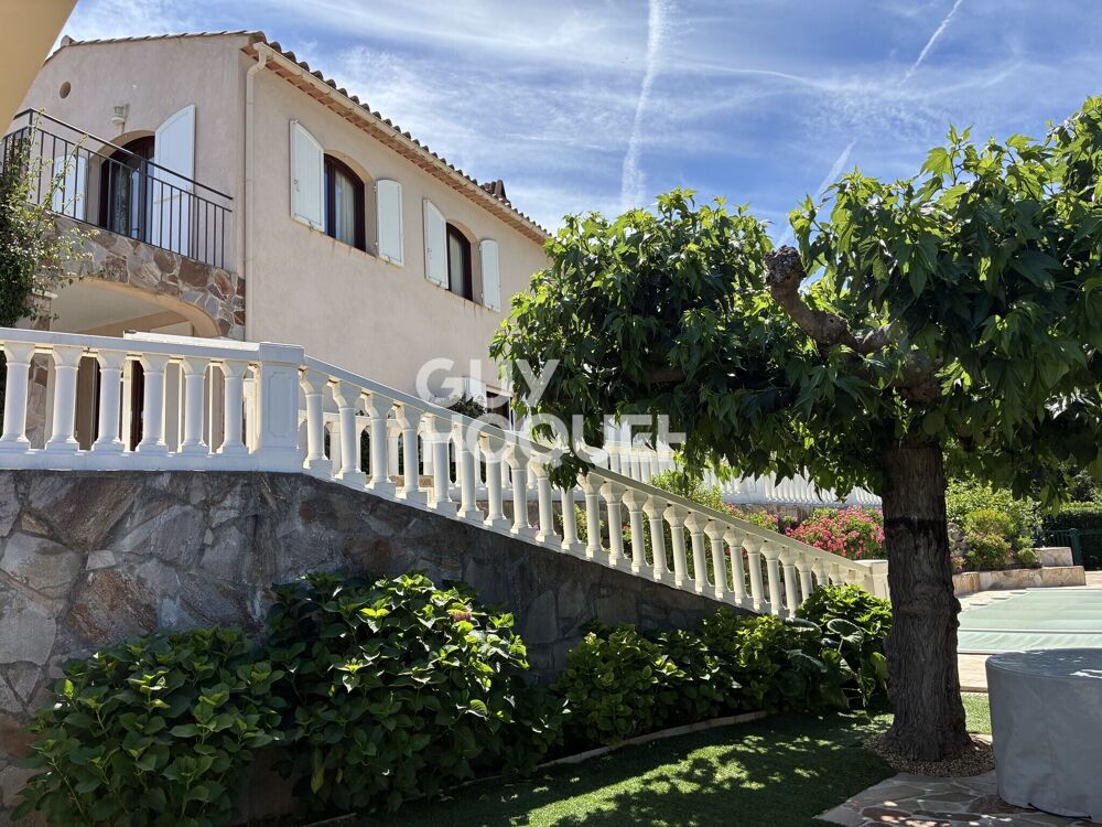 à vendre  Maison Cavalaire-sur-Mer (83240)