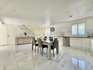  Maison à vendre 8 pièces 199 m²