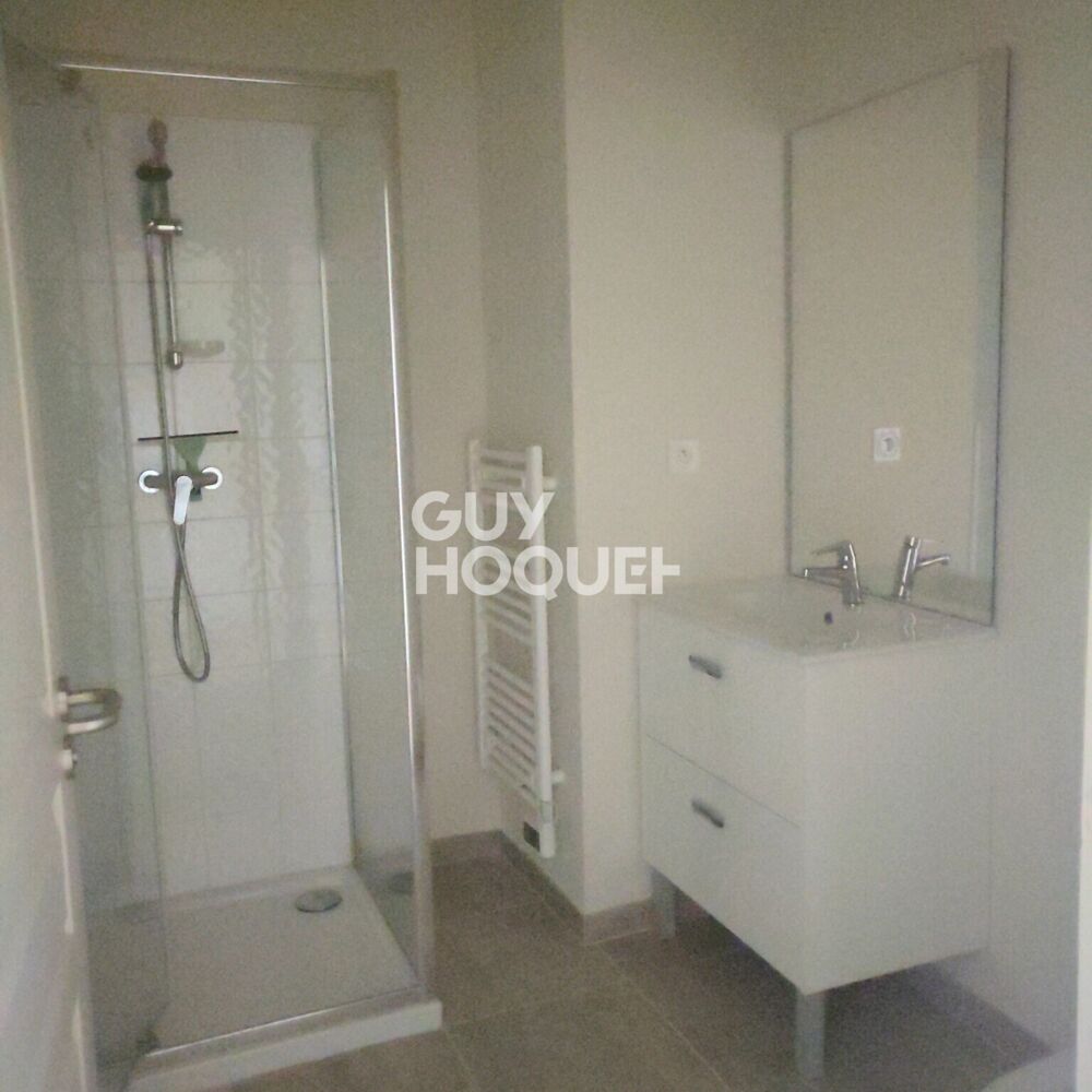 Location Appartement appartement Abondant