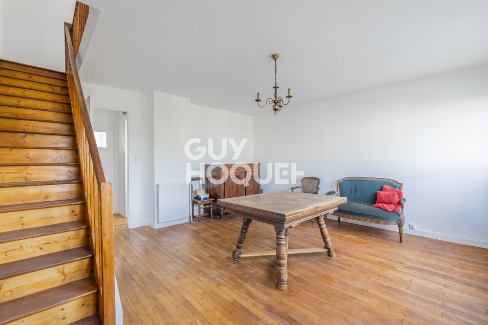 Maison 5 pièces 84 m² · à Villepreux · 84 m² · 265 000 €