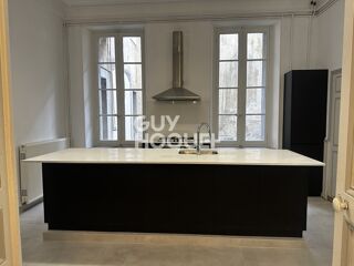  Appartement � vendre 3 pi�ces 142 m�