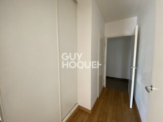  Appartement à louer 4 pièces 105 m²
