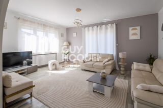  Maison à vendre 8 pièces 214 m²