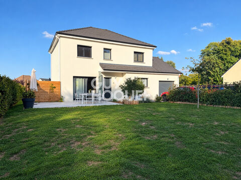   maison Maison - 6 pièce(s) - 132 m²