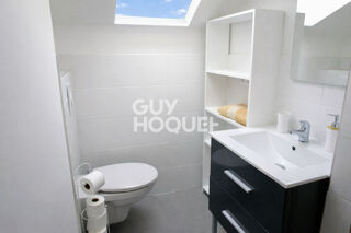 Appartement à louer 4 pièces 65 m²