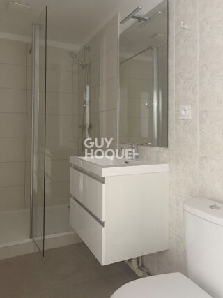  Appartement à louer 3 pièces 52 m²