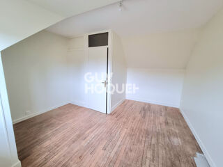  Maison à louer 5 pièces 140 m²