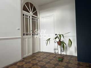  Appartement � vendre 7 pi�ces 132 m�