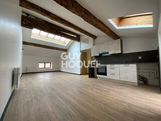  Appartement à louer 3 pièces 63 m²