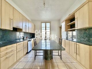  Appartement à vendre 5 pièces 164 m²