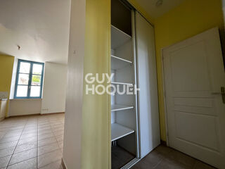  Appartement à louer 3 pièces 64 m²