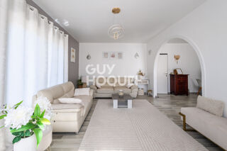  Maison à vendre 8 pièces 214 m²