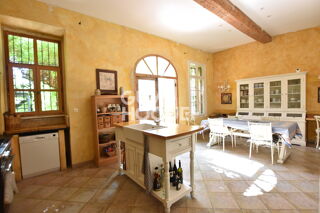  Maison � vendre 11 pi�ces 280 m�