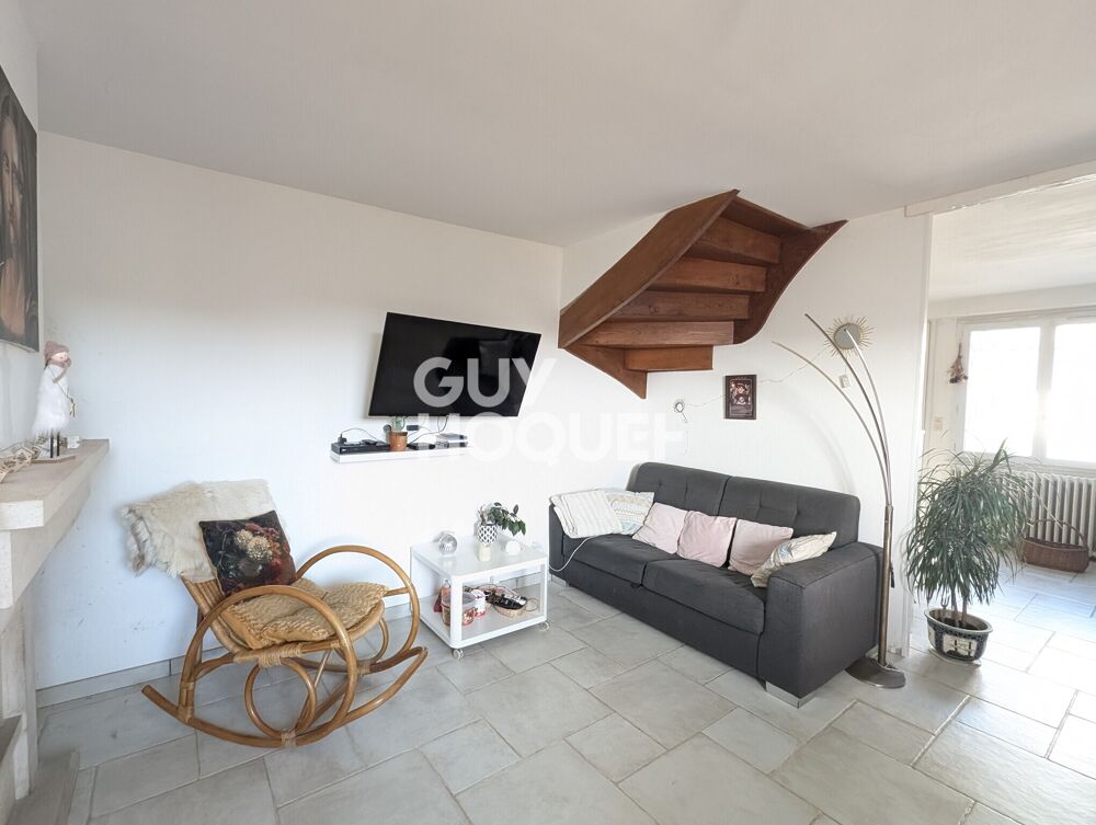 Maison 5 pièces 96 m² · à Saint-Mesmin · 96 m² · 160 000 €
