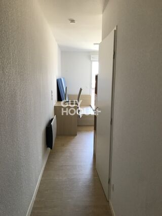  Appartement à louer 1 pièce 22 m²