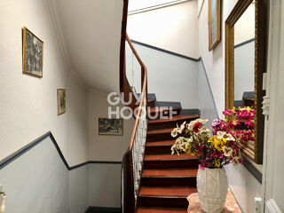  Maison  vendre 9 pices 256 m