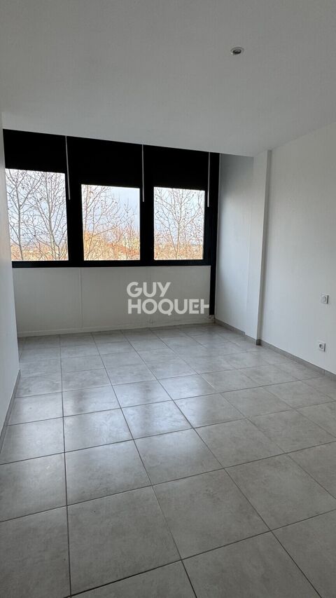  Appartement � louer 3 pi�ces 103 m�