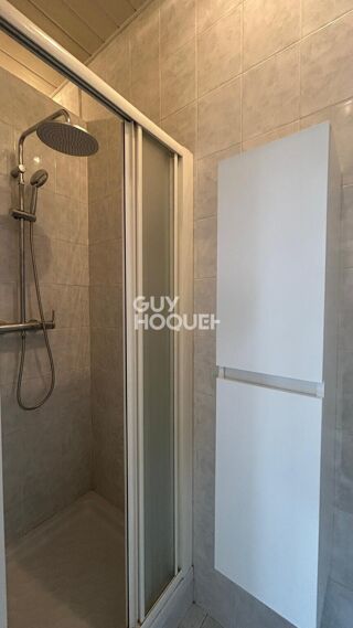  Appartement à louer 1 pièce 21 m²