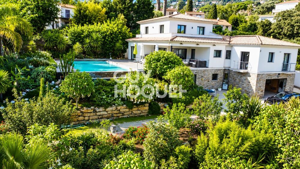 Maison 7 pièces 220 m² à Cavalaire-sur-Mer
