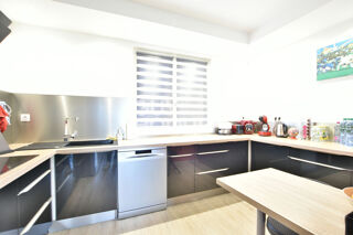  Appartement à louer 3 pièces 67 m²
