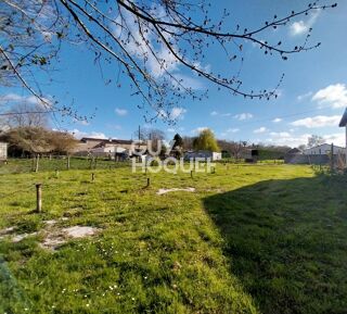  Terrain à vendre 740 m²