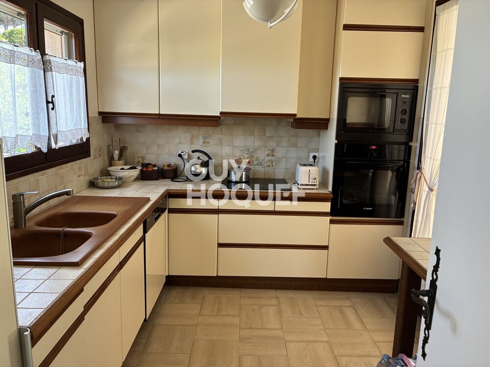 à vendre  Maison Cavalaire-sur-Mer (83240)