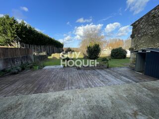  Maison à louer 6 pièces 177 m²
