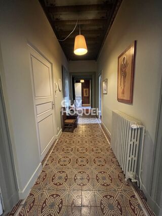  Appartement � vendre 7 pi�ces 214 m�