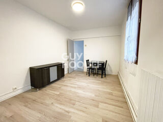  Appartement à louer 2 pièces 38 m²
