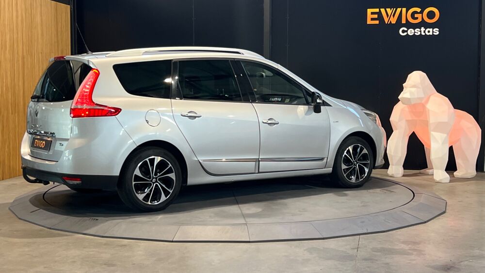Grand scenic IV 1.2 TCE 130ch ENERGY BOSE 7 PLACES - REGULATEUR DE VITESSE  2016 occasion 33610 Cestas
