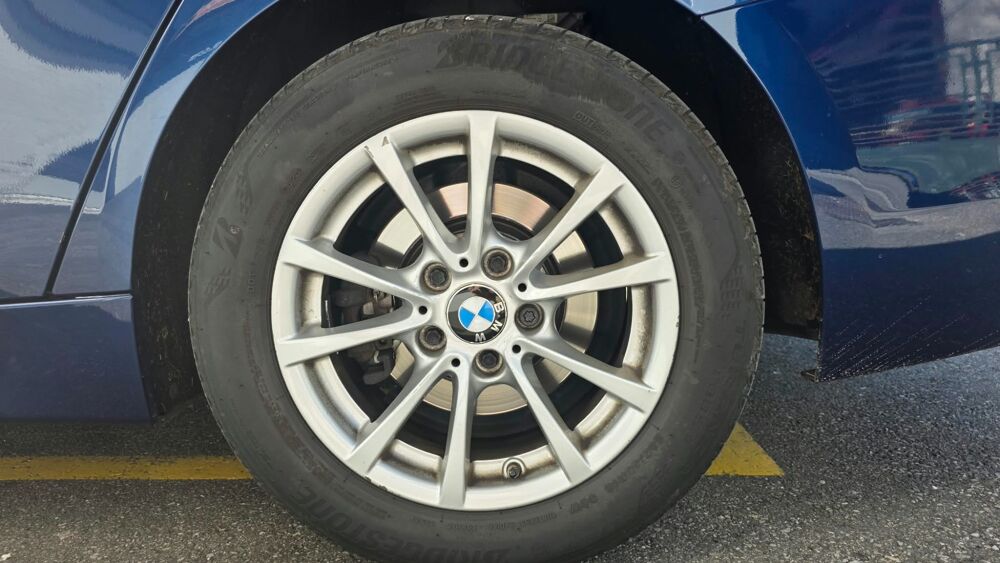 S&eacute;rie 3 TOURING 2.0 320 D 190 LOUNGE XDRIVE BVA/ENTRETIEN A JOUR/CT 2019 occasion 74600 Seynod