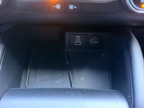 Kuga 2.5 DURATEC 225 CH PHEV ST-LINE + CAMERA DE RECUL + CARPLAY 2024 occasion 97410 Saint-Pierre