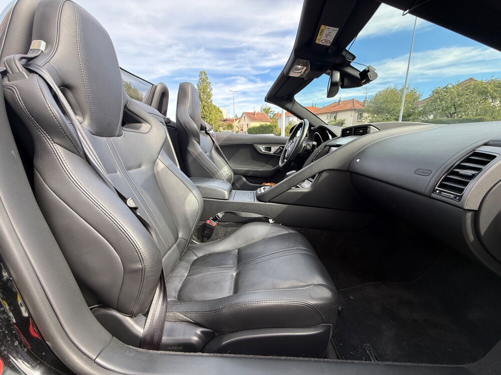 F-Type ROADSTER 3.0 340 CH BVA 2013 occasion 25000 Besan&ccedil;on