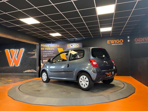 Twingo 1.2 75 AUTHENTIQUE/DISTRIBUTION NEUVE & ENTRETIEN OK/ FAIBLE 2009 occasion 44300 Nantes