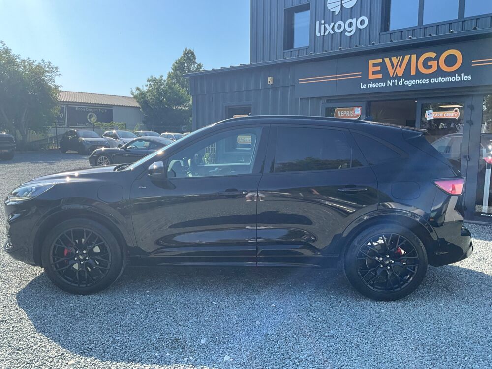 Kuga 2.5 DURATEC 242 PHEV 14.4KWH / ST LINE PLUS / 4x4 / Premi&egrave;re 2023 occasion 17000 La Rochelle