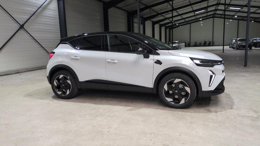 Captur E-TECH FULL HYBRID 160ch TECHNO + APPLE CARPLAY SANS FIL + C 2025 occasion 38420 Le Versoud