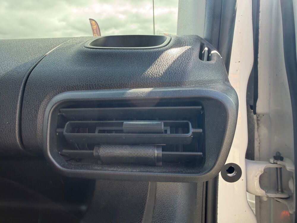 Berlingo 1.6 BLUEHDI 100Ch CONFORT - CAM&Eacute;RA DE RECUL - CLIMATISATION 2019 occasion 27000 &Eacute;vreux