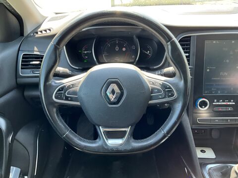 M&eacute;gane IV 1.6 dCi INTENS 130cv ENTRETIEN RENAULT 2016-2020 / EMBRAY 2016 occasion 17000 La Rochelle