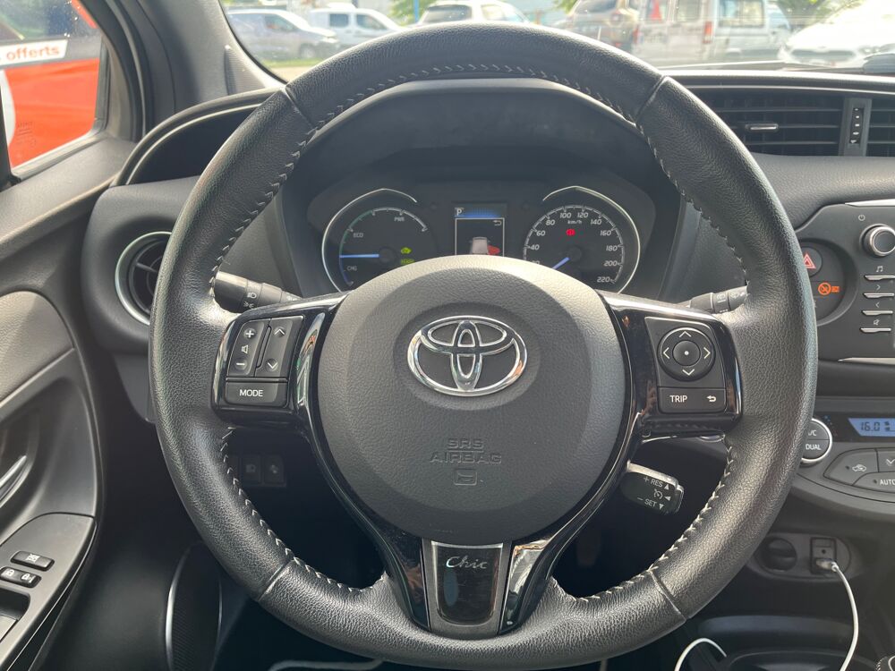 Yaris 1.5 VVTI 100H 75 CH HYBRID FULL-HYBRID CHIC BVA 2017 occasion 47000 Agen