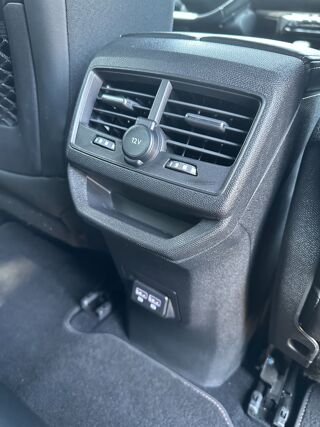 3008 1.5 BLUEHDI 130CH / GT / ATTELAGE - CAMERA - CARPLAY - GPS - 2021 occasion 44220 Cou&euml;ron