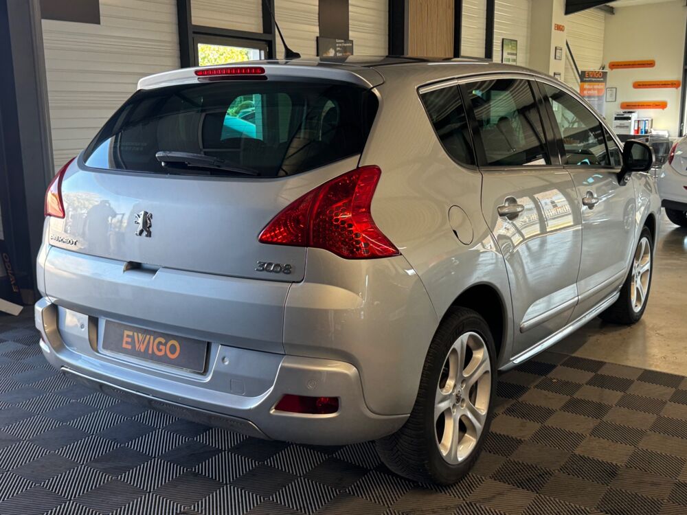 3008 GENERATION-I 1.6 HDI 116 Ch - DISTRIBUTION OK 2013 occasion 79000 Niort