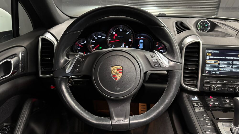 Cayenne 3.0D V6 PLATINIUM EDITION TIPTRONIC S a // FULL OPTIONS 2013 occasion 34430 Saint-Jean-de-V&eacute;das