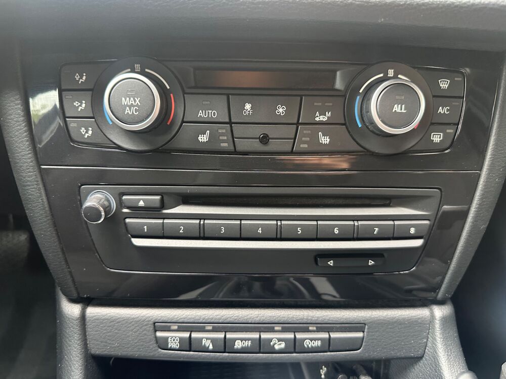 X1 2.0L 185ch M-SPORT XDRIVE + ATTELAGE + CAMERA DE RECUL + TIS 2014 occasion 38420 Le Versoud