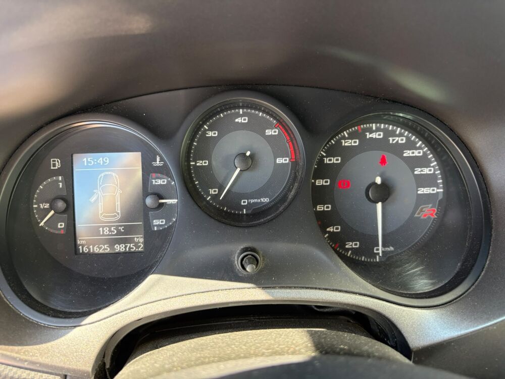Leon 2.0 TDI 170 CH FR / COURROIE OK / RADAR DE RECUL 2011 occasion 40000 Mont-de-Marsan