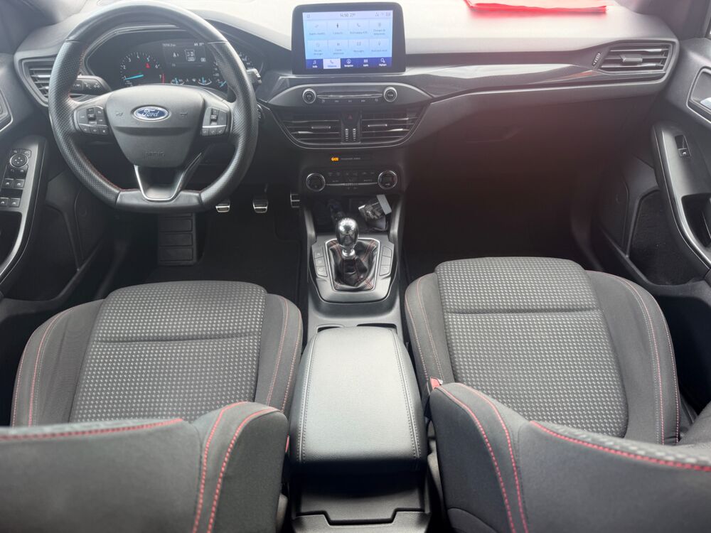 Focus 1.0 ECOBOOST 125 CH MHEV ST-LINE + CAMERA DE RECUL + GARANTI 2020 occasion 97410 Saint-Pierre