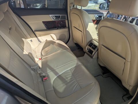 XF S - V6 3.0 D 275ch LUXURY PREMIUM BVA 2010 occasion 25300 Pontarlier